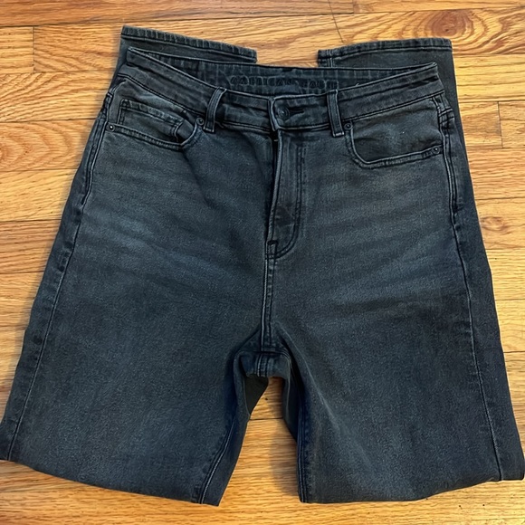 American Eagle Stretch Black Skinnies - Picture 3 of 4